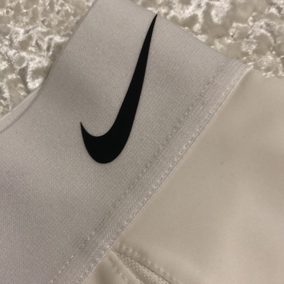 Nike White Tennis Skirt M NWT - Picture 4 of 5